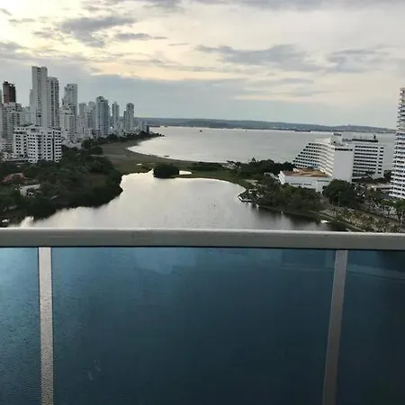 Apartamento Stunning And Relaxing View. Ac/hot Watter *